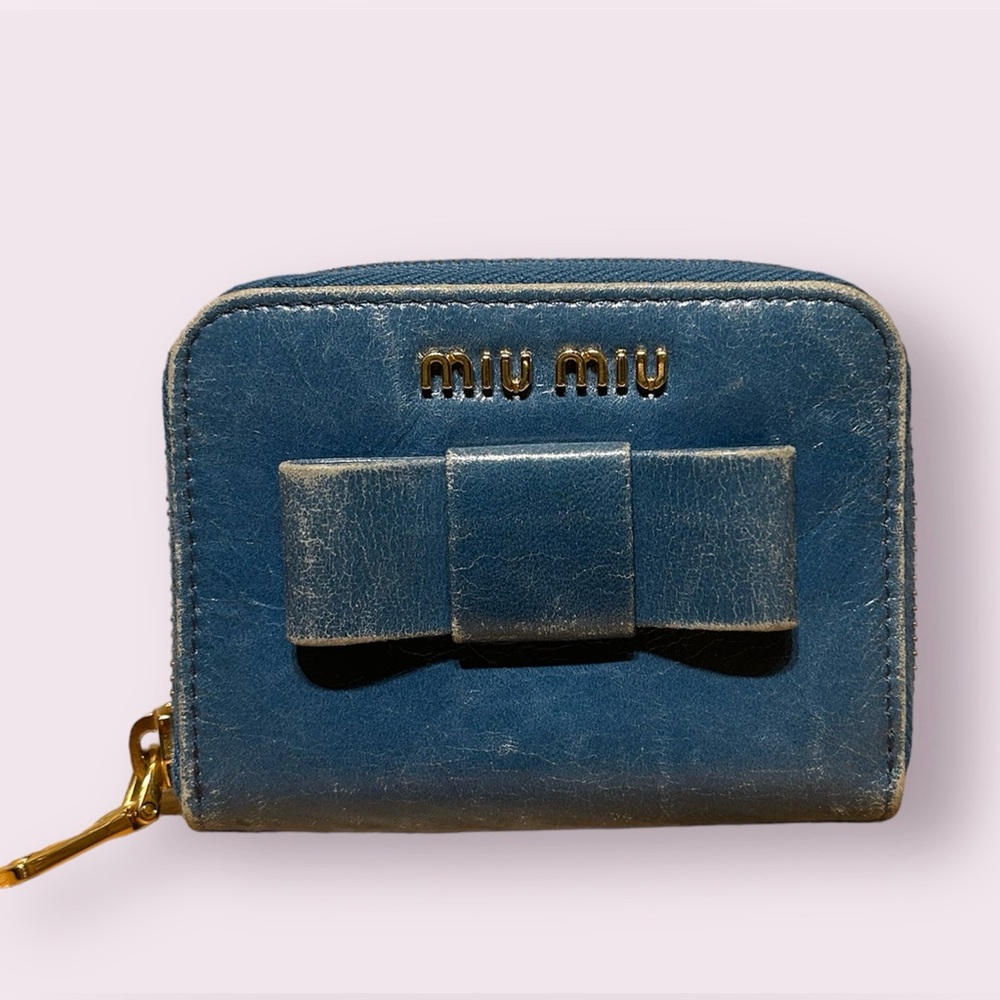 Miu Miu Zipper Small Wallet
